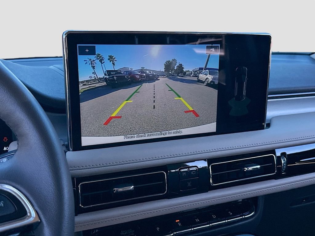 Used 2023 Lincoln Nautilus FWD w/ Premium Package image 14