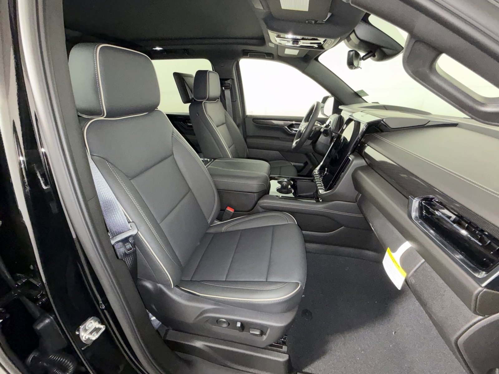 New 2026 GMC Yukon XL Elevation w/ Elevation Premium Package image 28