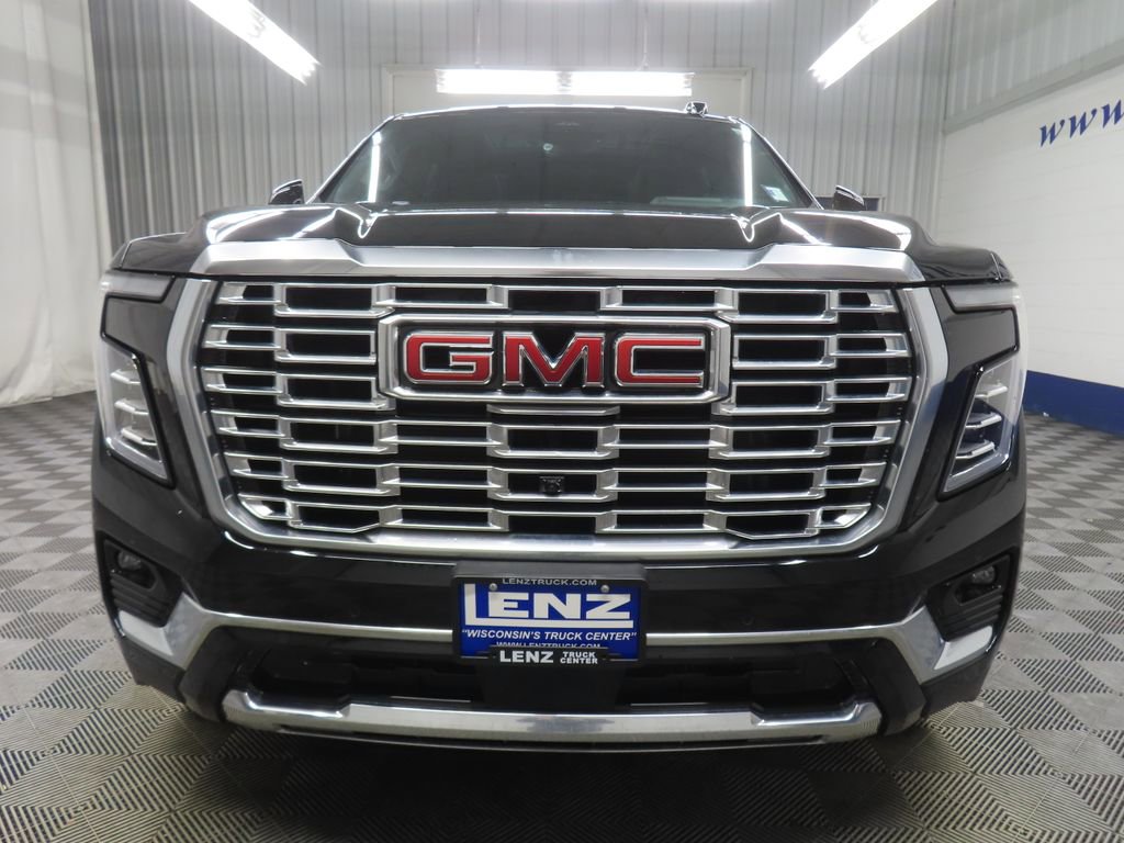 Used 2025 GMC Yukon Denali w/ Denali Reserve Package image 44