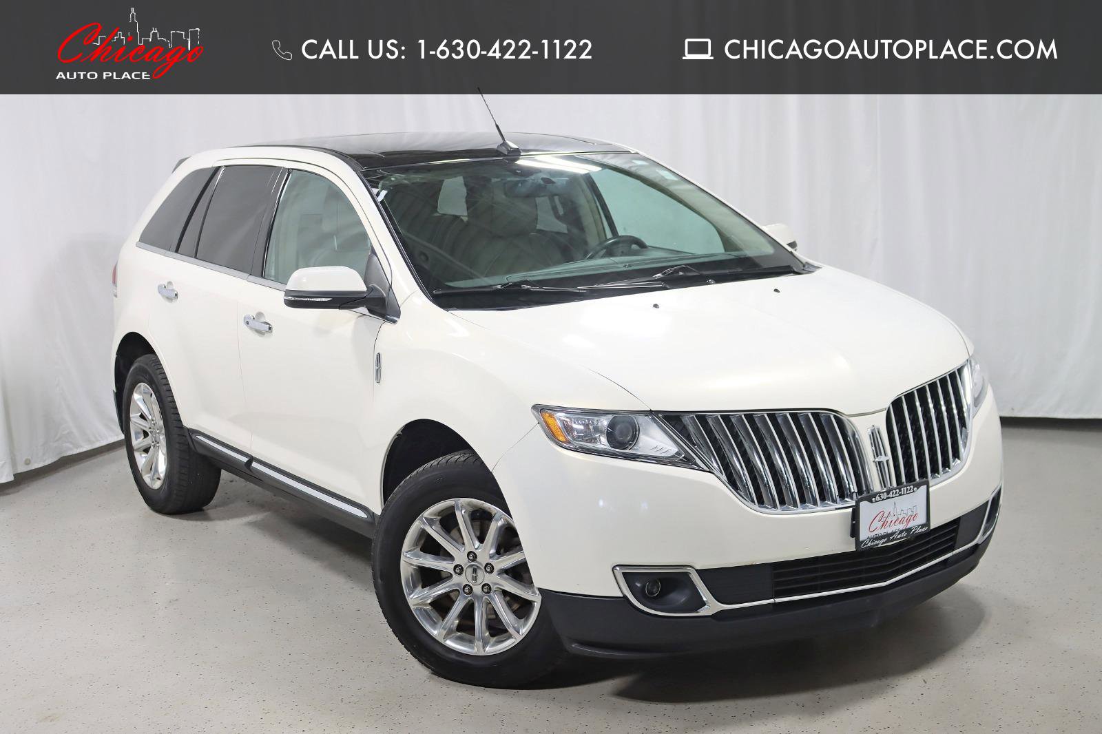 Used 2013 Lincoln MKX AWD image 1