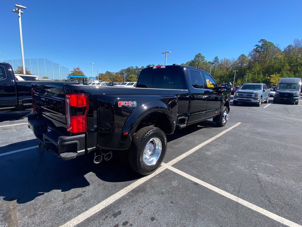 New 2027 Ford F350 Platinum AWD/4WD image 7