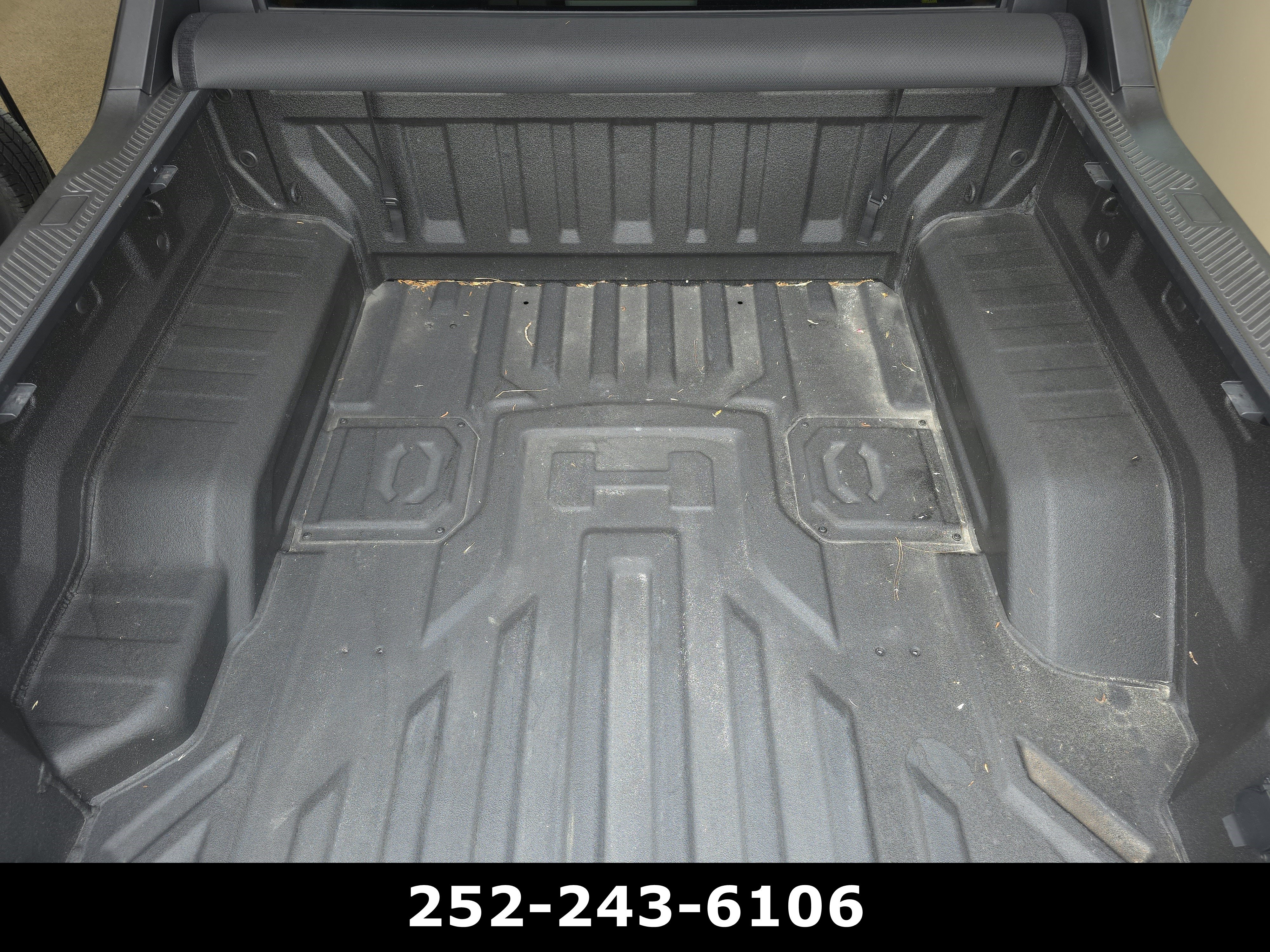 Used 2025 GMC Hummer EV 3X AWD/4WD image 42