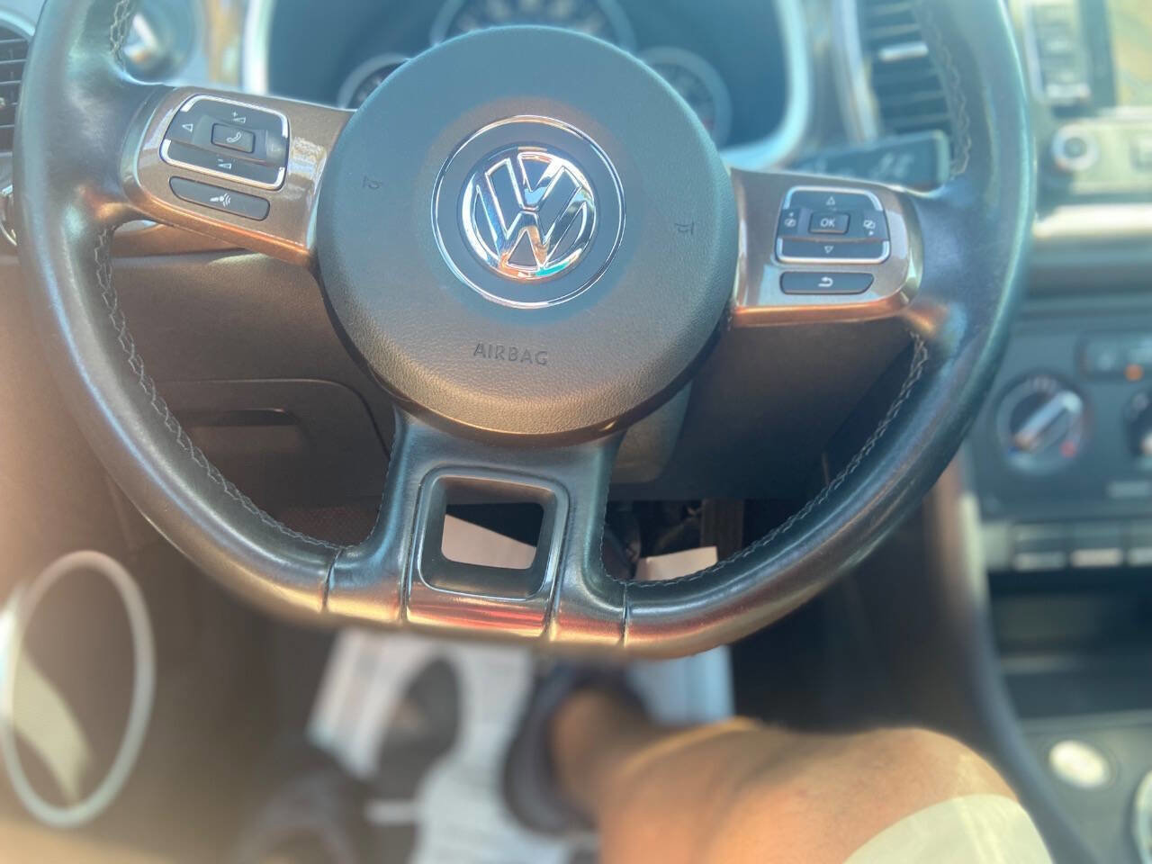 Used 2012 Volkswagen Beetle 2.5 image 19