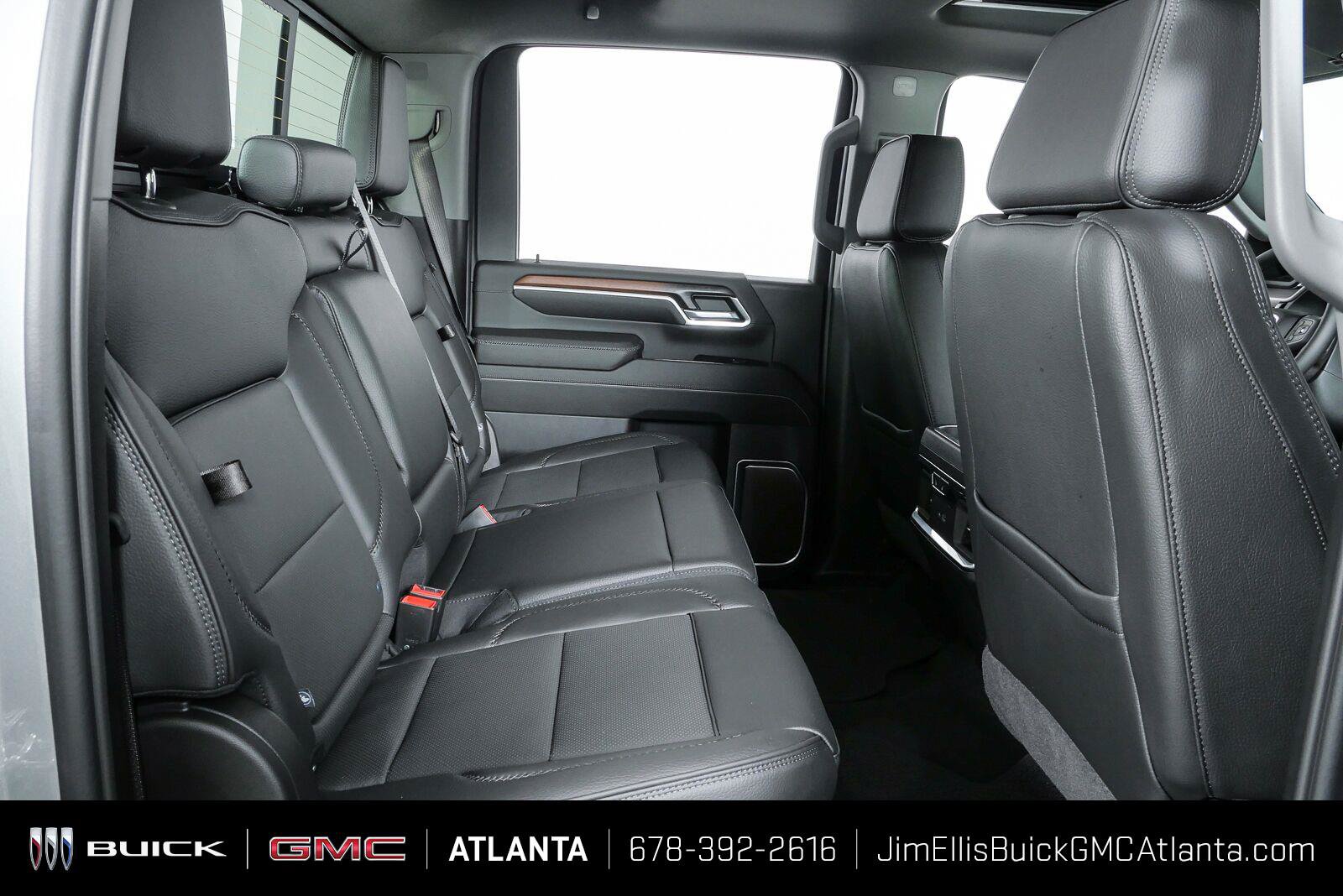 New 2026 GMC Sierra 2500 Denali w/ Denali Reserve Package AWD/4WD image 23