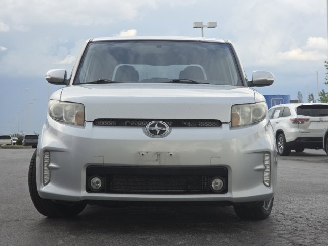 Used 2014 Scion xB FWD image 6