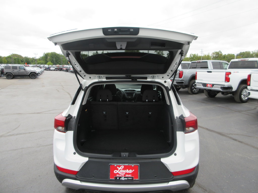 Certified 2022 Chevrolet TrailBlazer LT w/ Confidence II Package FWD image 8
