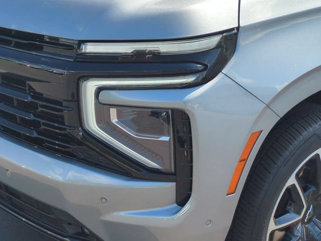 Used 2025 Chevrolet Tahoe RST w/ Comfort Package AWD/4WD image 9