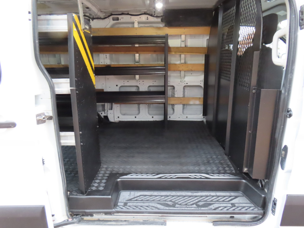 Used 2019 Ford Transit 250 130 Low Roof w/ Exterior Upgrade Package image 19