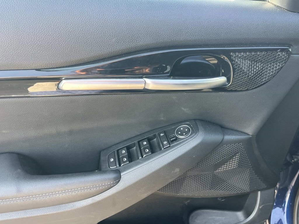 Used 2023 Kia Seltos Nightfall Edition image 14