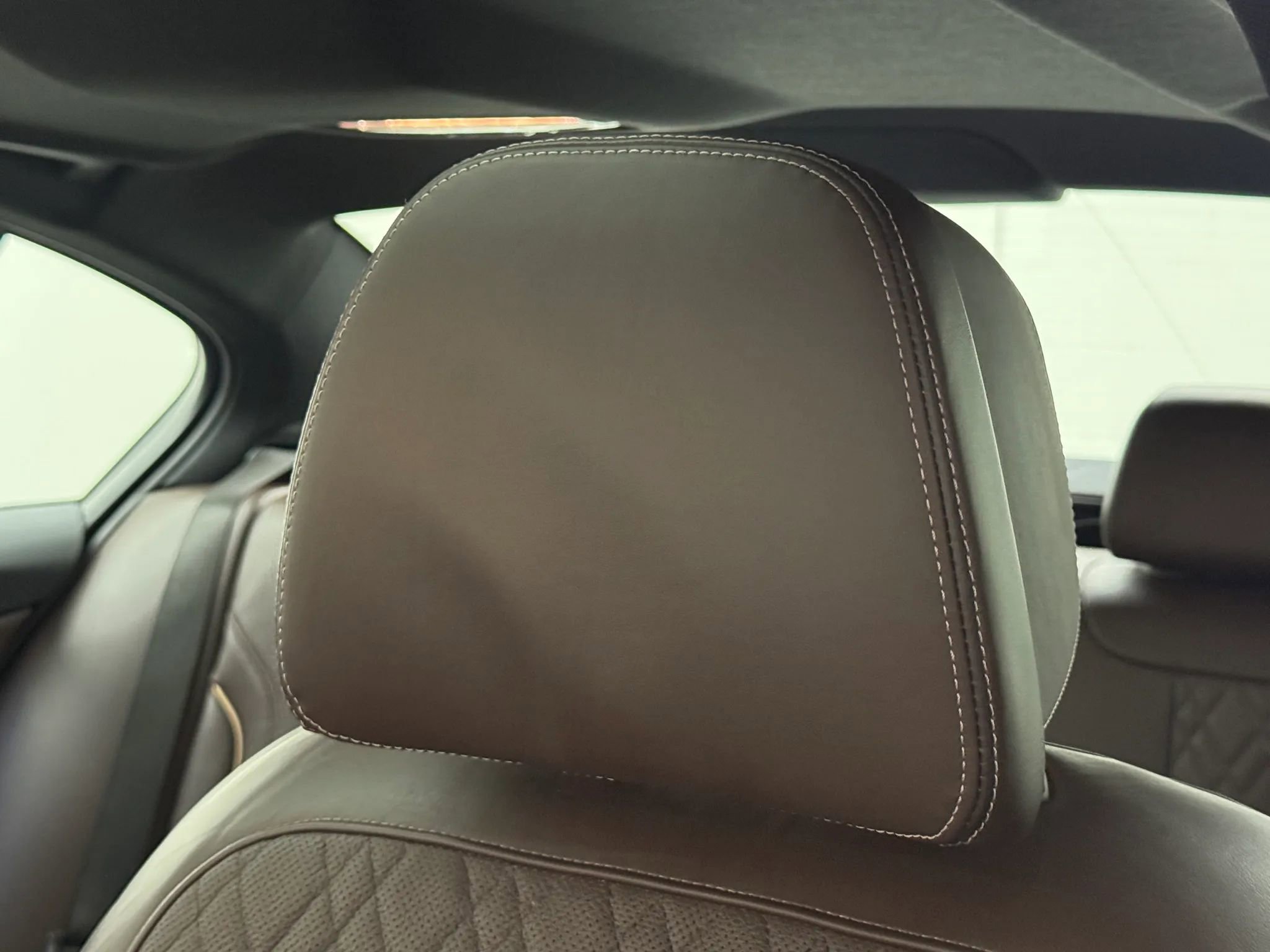 Used 2019 BMW 540i w/ M Sport Package image 29