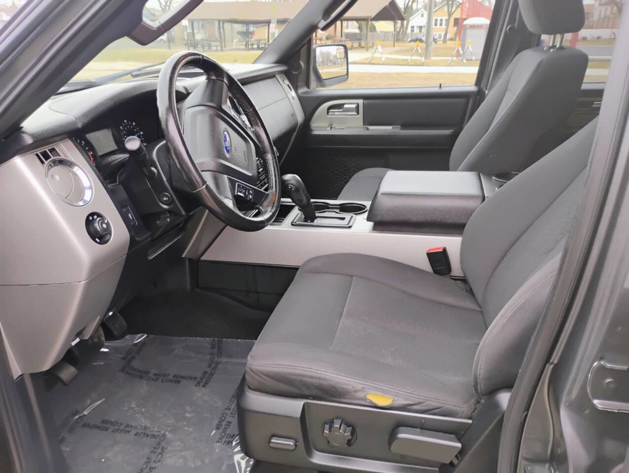 Used 2016 Ford Expedition EL XLT image 11
