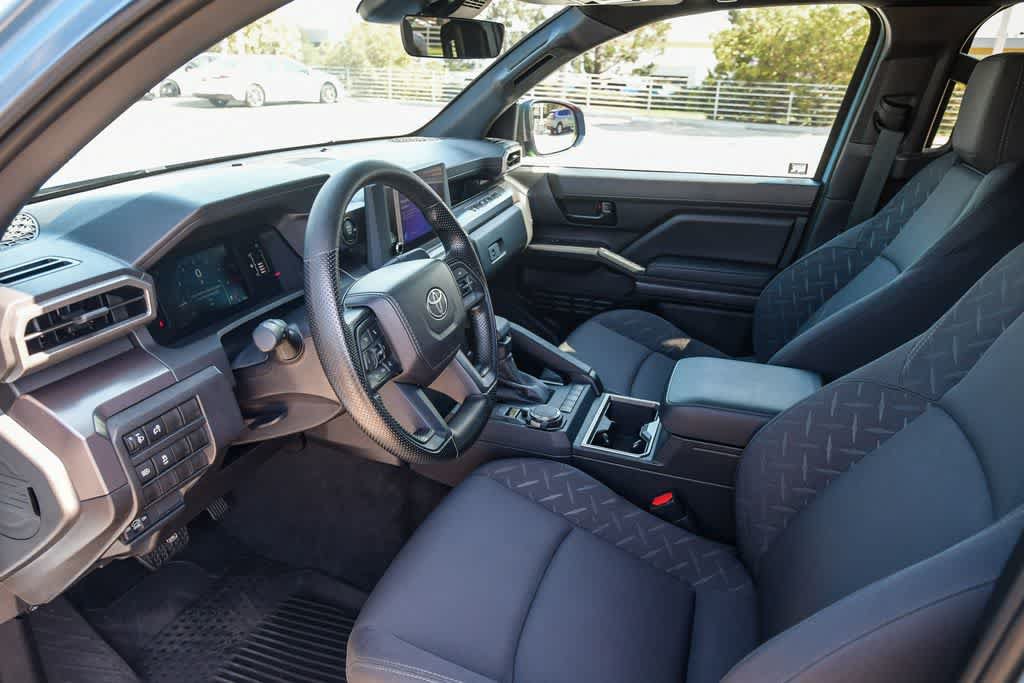 Used 2026 Toyota Tacoma SR5 AWD/4WD image 16