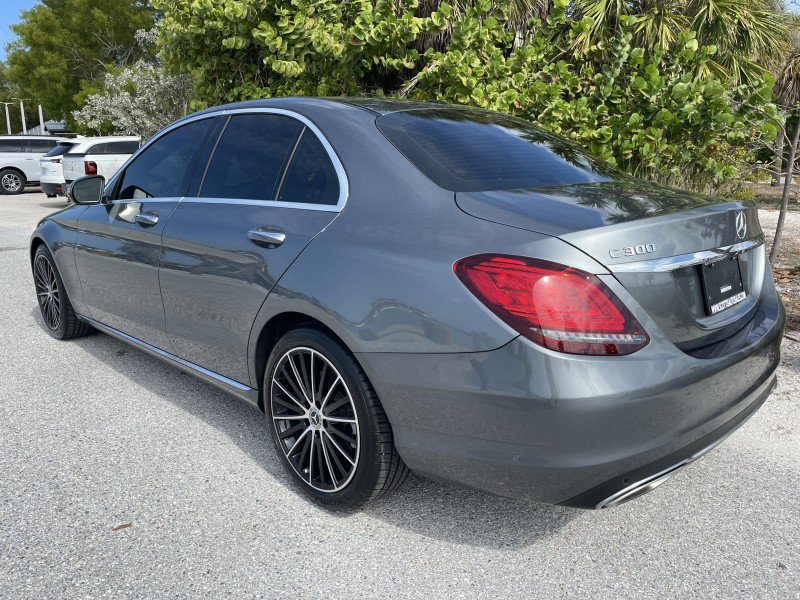 Used 2020 Mercedes-Benz C 300 Sedan w/ Premium Package image 5