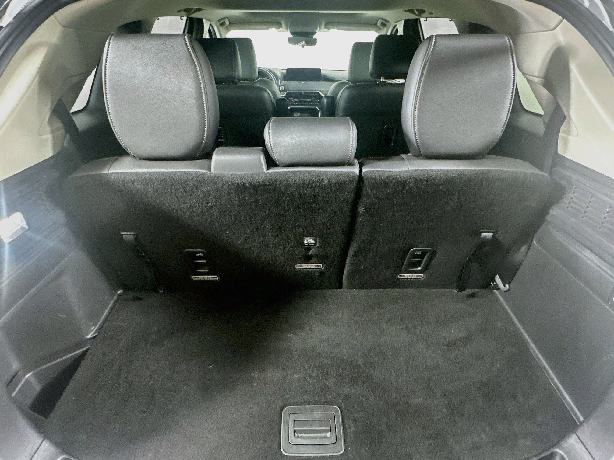 Used 2024 MAZDA CX-90 Plug-In Hybrid w/ Preferred AWD/4WD image 30