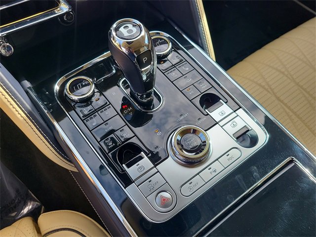 Used 2021 Bentley Flying Spur V8 image 36