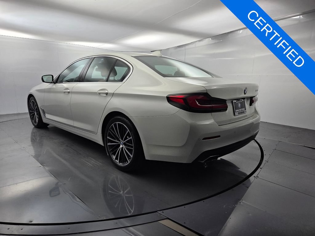 Used 2023 BMW 540i w/ Premium Package RWD image 9