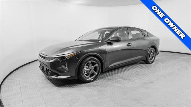 Used 2026 Kia K4 FWD image 2