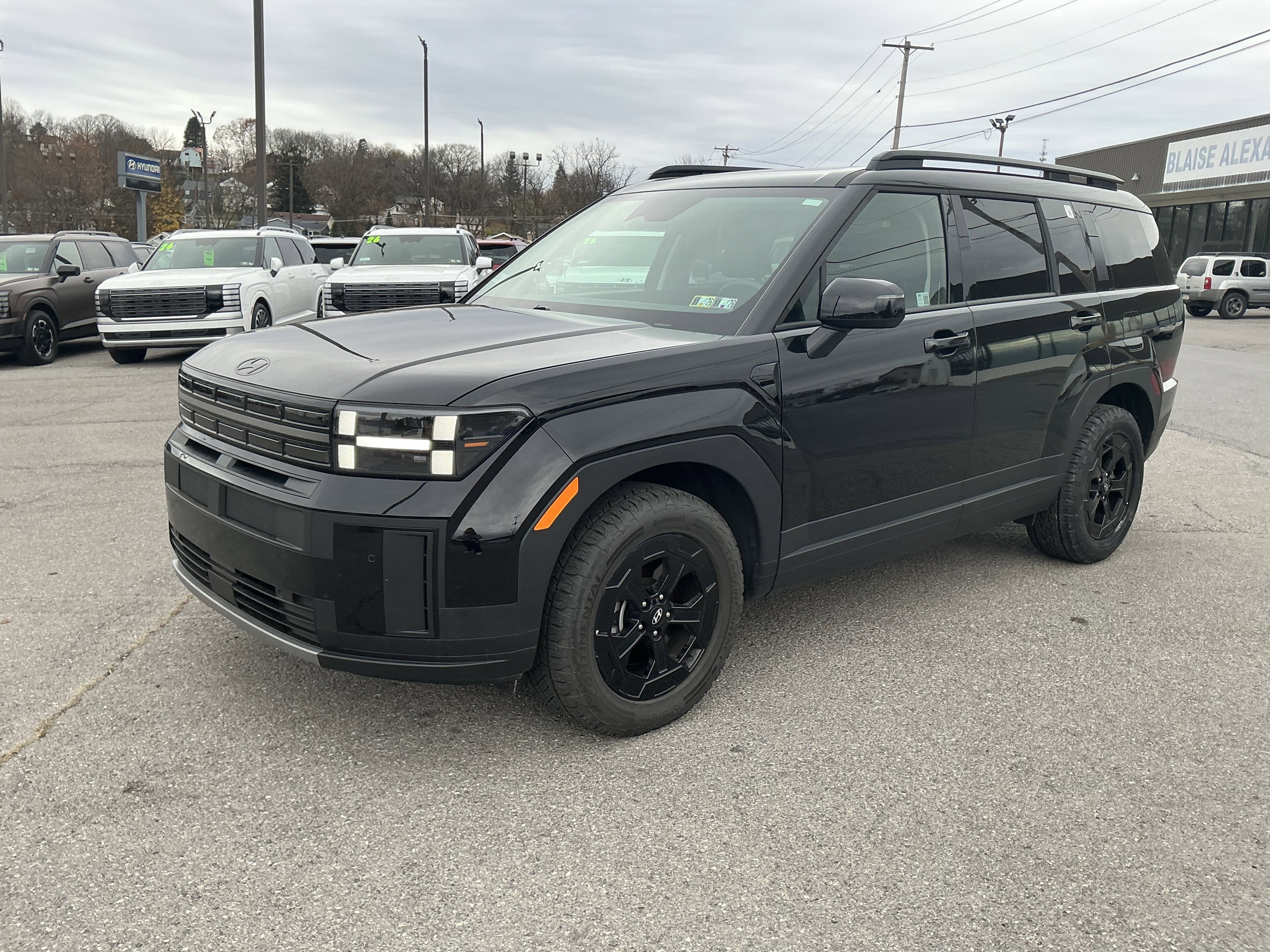 Used 2025 Hyundai Santa Fe XRT image 7