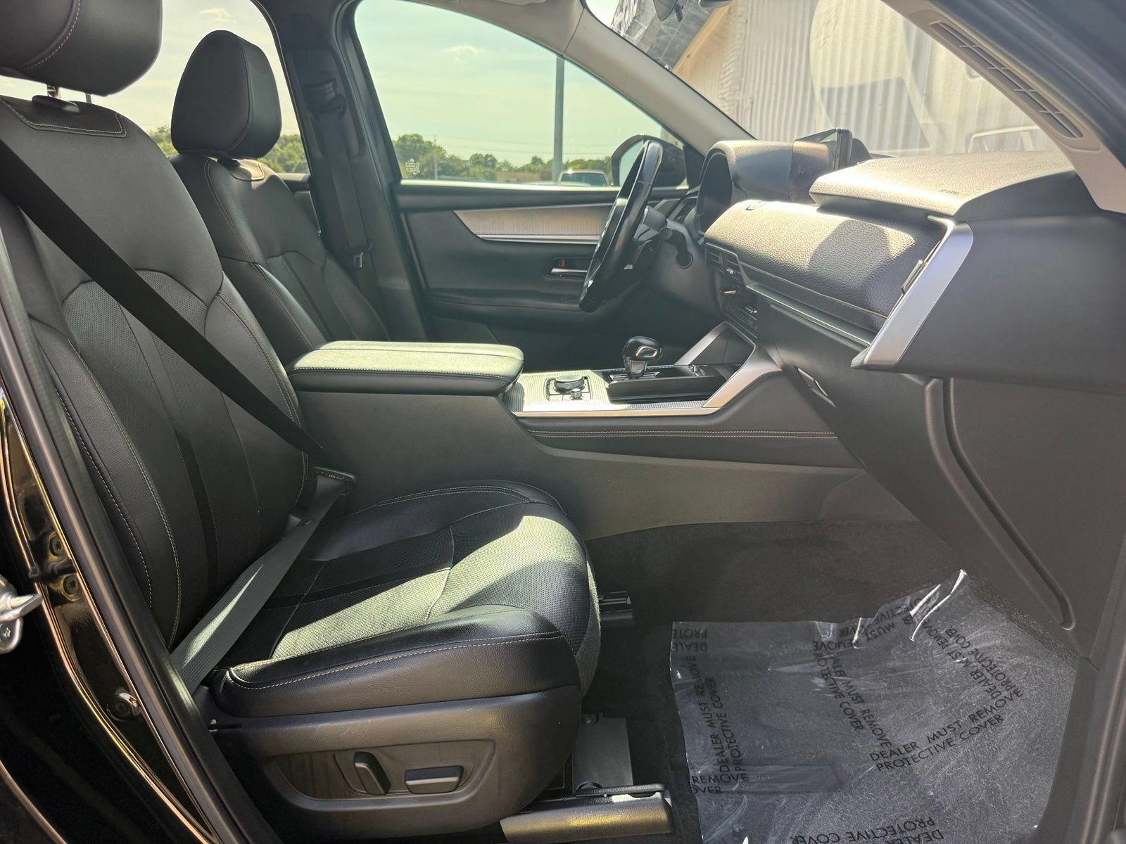 Used 2024 MAZDA CX-90 3.3 Turbo w/ Preferred Plus AWD/4WD image 22