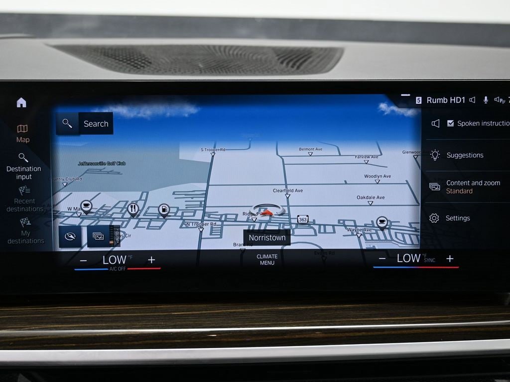 Used 2023 BMW X7 xDrive40i image 25