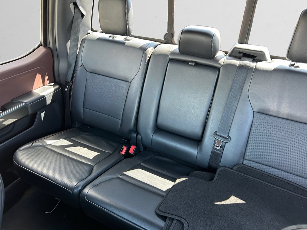 Used 2023 Ford F150 Lariat w/ Equipment Group 502A High AWD/4WD image 17