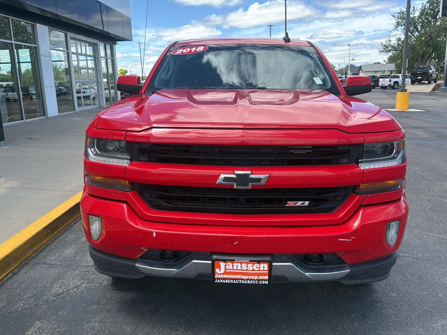 Used 2018 Chevrolet Silverado 1500 LT w/ Texas Edition AWD/4WD image 8