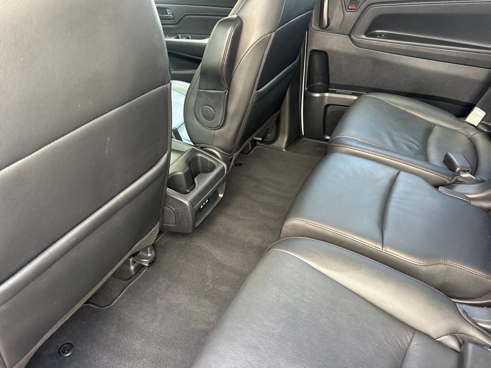 Used 2025 Honda Odyssey Sport-L image 14