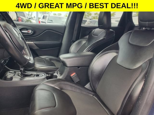 Used 2020 Jeep Cherokee Latitude Plus w/ Cold Weather Group AWD/4WD image 10