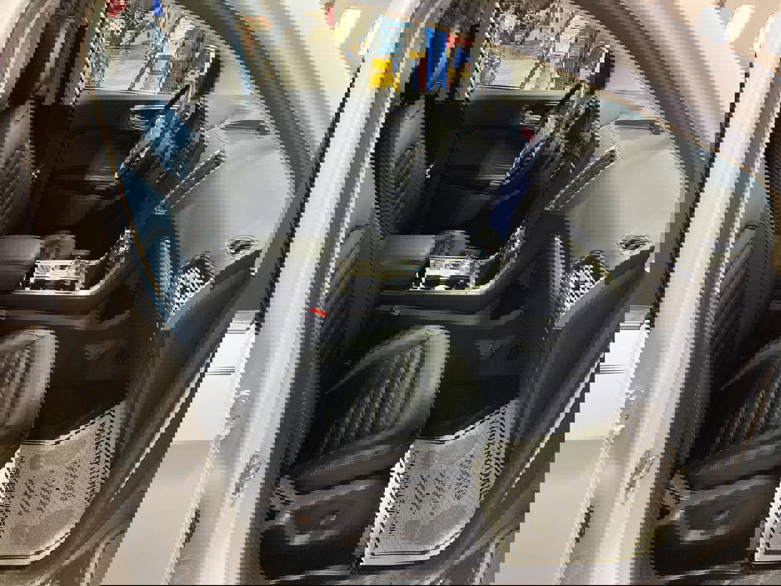 Used 2022 Ford Edge SEL w/ Convenience Package image 16