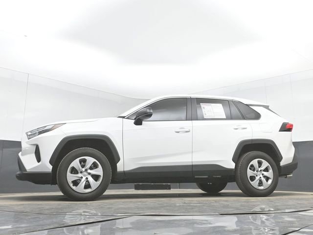 Used 2025 Toyota RAV4 LE FWD image 43