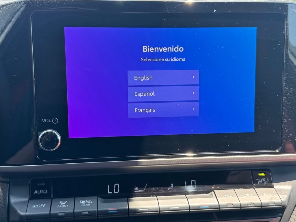 Certified 2025 Toyota Camry SE FWD image 29