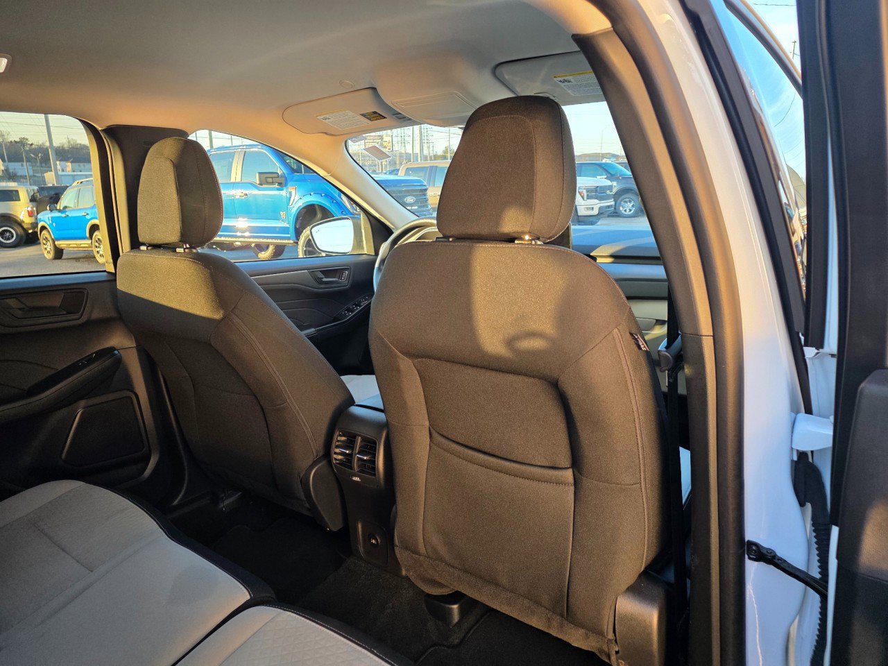 Used 2025 Ford Escape Active image 13