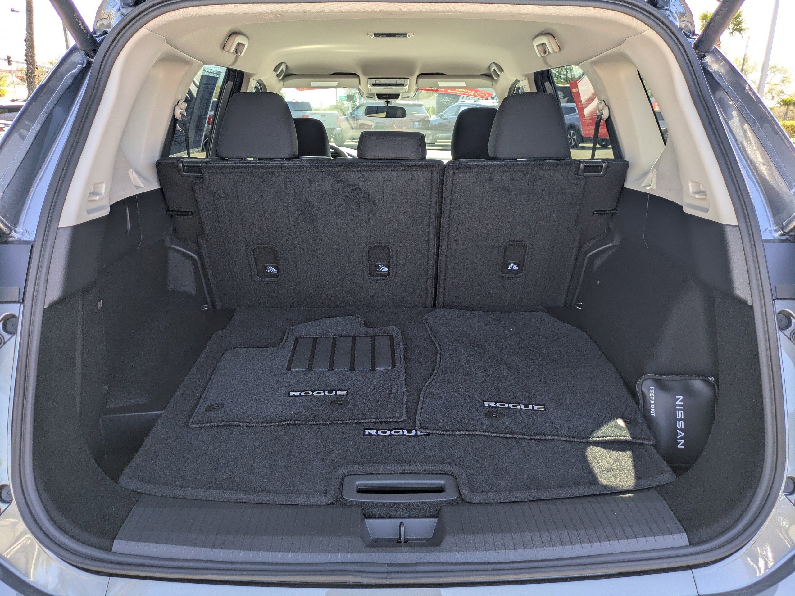 Certified 2026 Nissan Rogue SV w/ Cold Weather Package FWD image 13