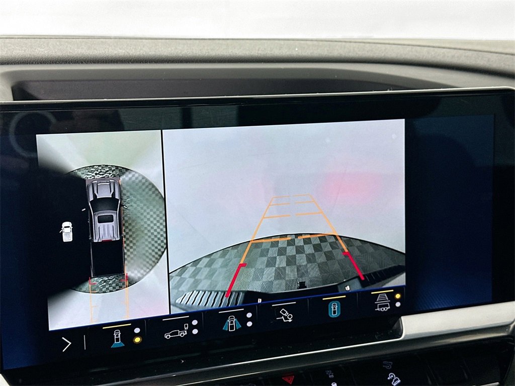 Used 2024 Chevrolet Silverado 2500 High Country image 16