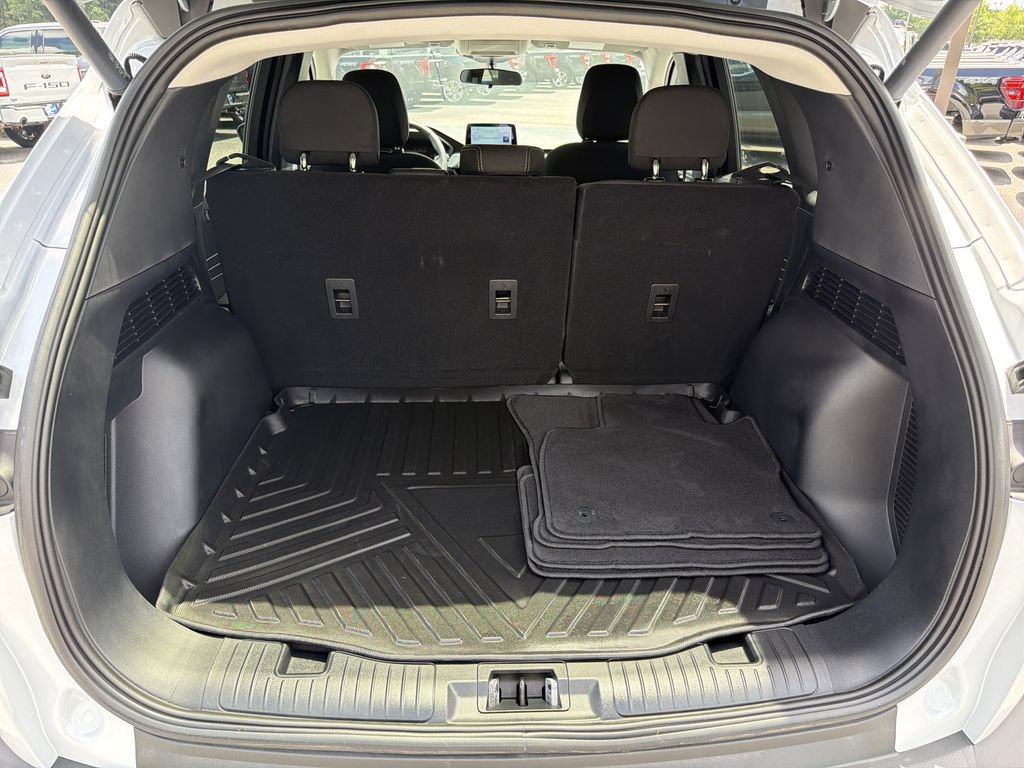 Used 2026 Ford Escape Active w/ Cold Weather Package FWD image 19