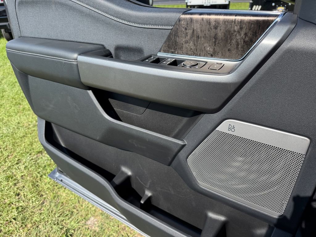 New 2026 Ford F350 Lariat image 20
