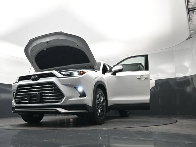 Used 2026 Toyota Grand Highlander AWD Hybrid image 34