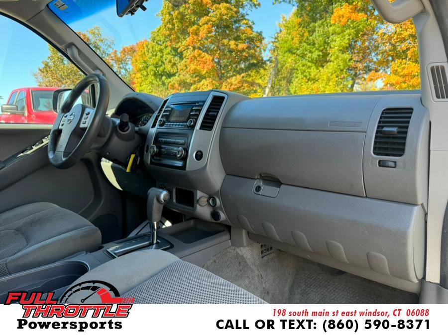 Used 2014 Nissan Frontier SV AWD/4WD image 13
