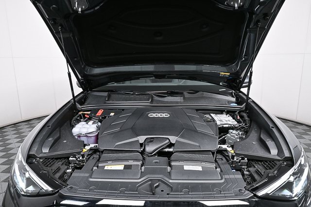 New 2025 Audi Q8 Premium Plus image 35