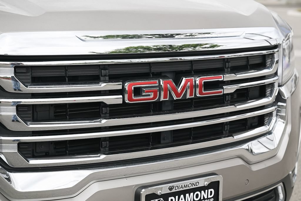 Used 2022 GMC Acadia SLE FWD image 10