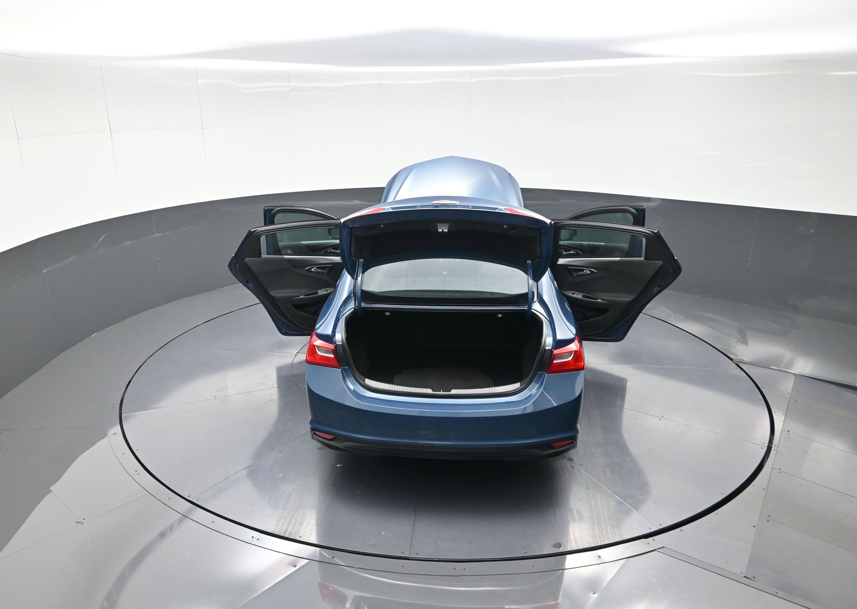 Used 2024 Chevrolet Malibu LT image 13