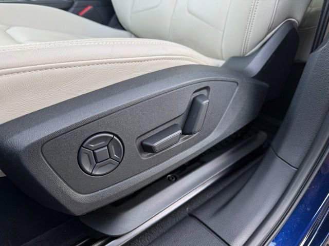 Certified 2025 Audi Q3 2.0T Premium w/ Convenience Package image 13