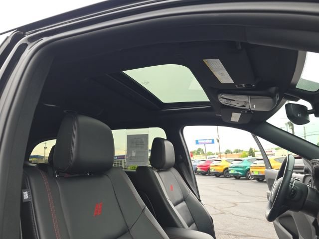 Used 2025 Dodge Durango GT AWD/4WD image 42