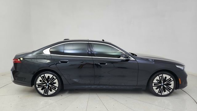 Used 2026 BMW 530i image 6
