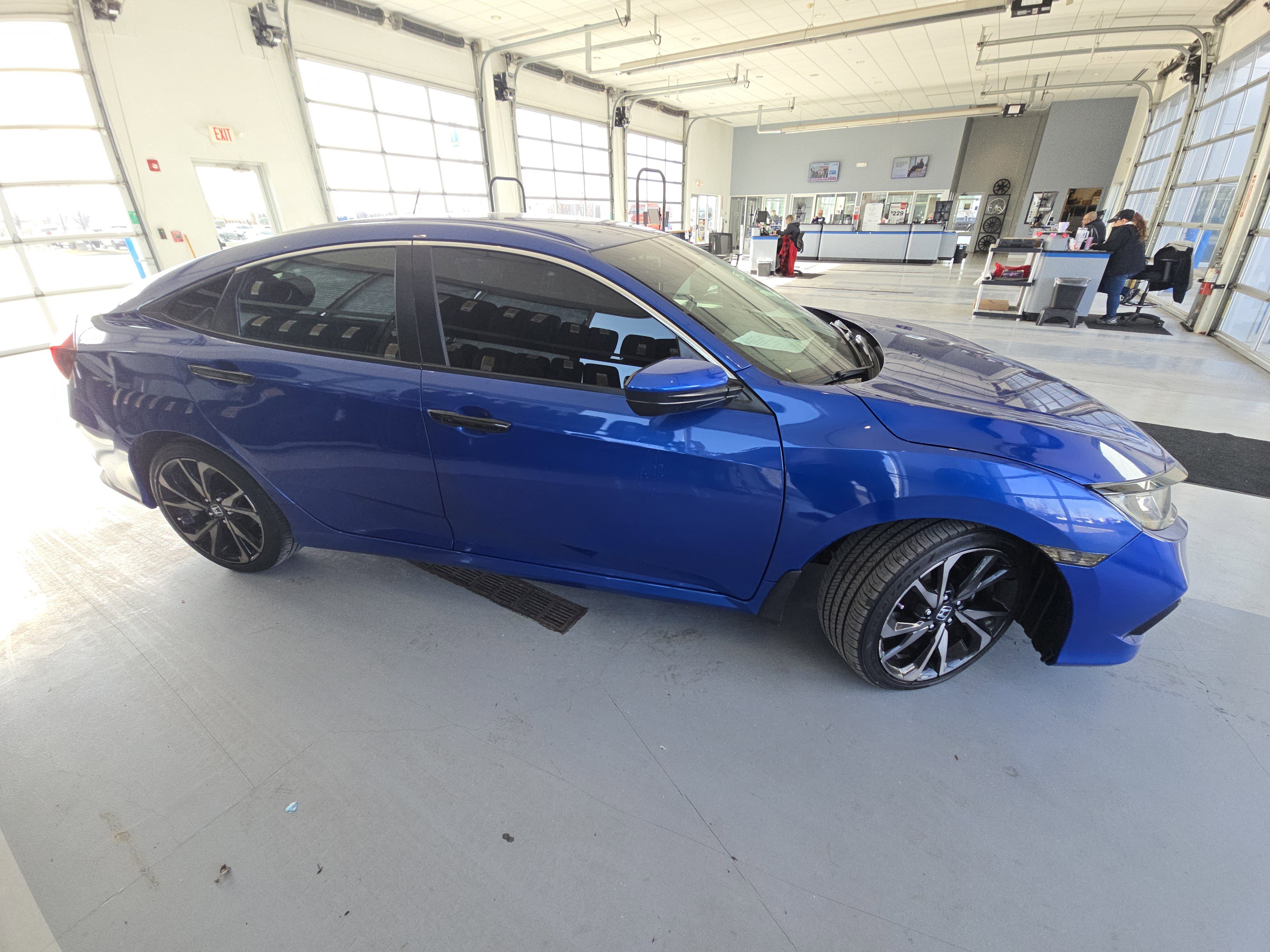 Used 2021 Honda Civic Sport image 16