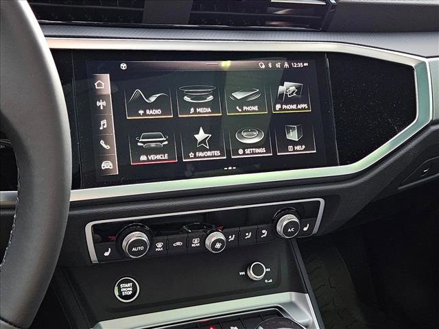 Used 2025 Audi Q3 2.0T Premium w/ Convenience Package image 12