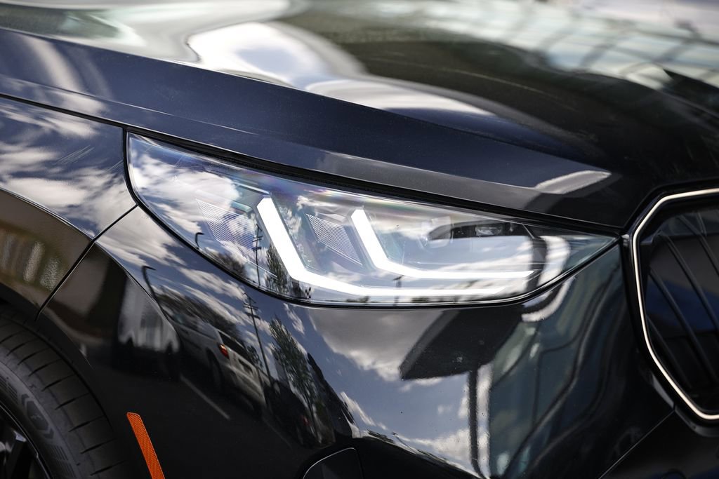 Certified 2025 BMW X3 xDrive30i w/ Premium Package image 2