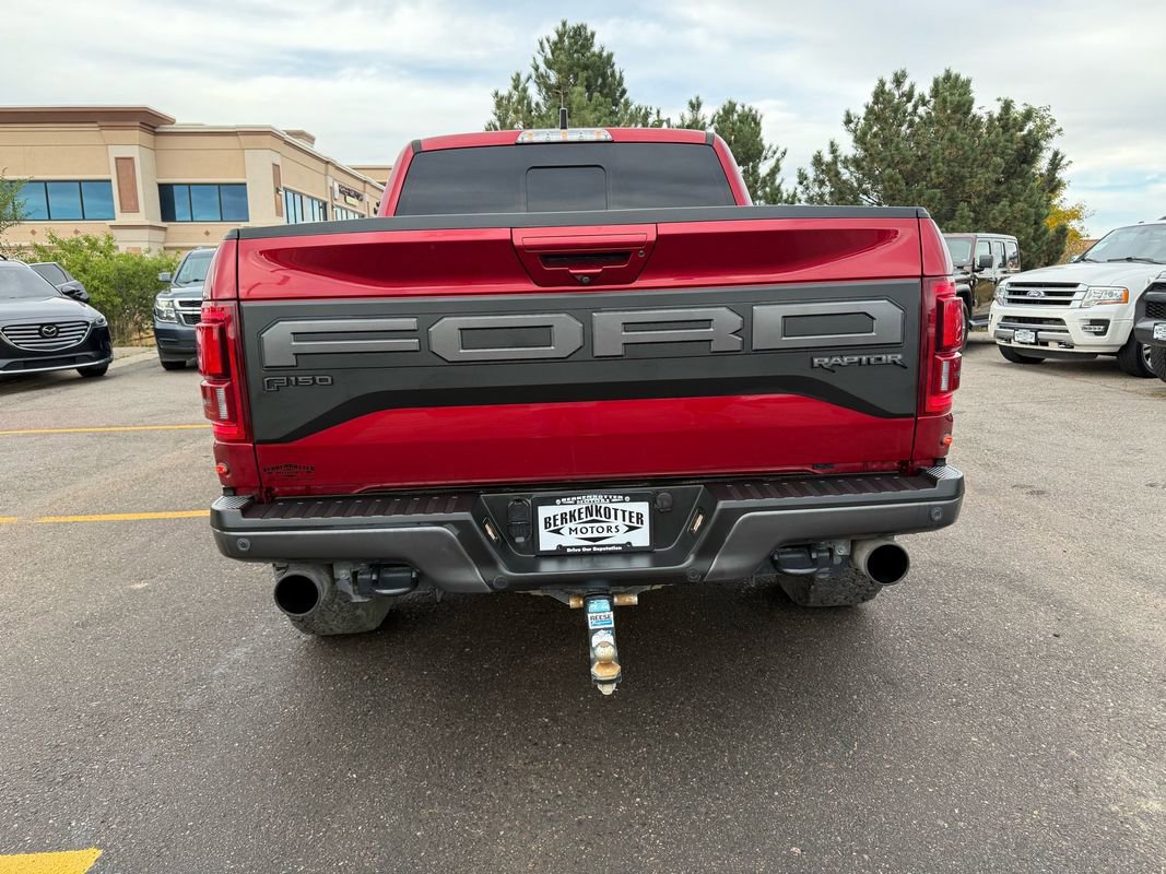 Used 2019 Ford F150 Raptor w/ Equipment Group 802A Luxury image 4