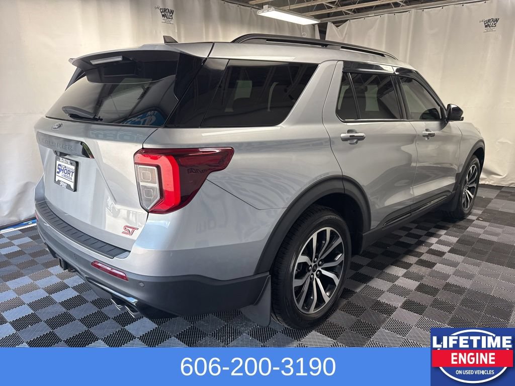 Used 2023 Ford Explorer ST AWD/4WD image 8