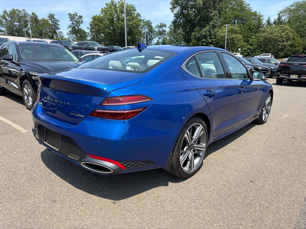 Used 2024 Genesis G70 3.3T Advanced AWD/4WD image 3